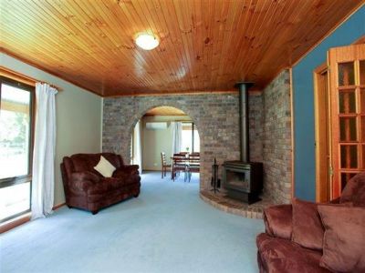 16 Winifred Avenue, ACACIA HILLS, Acacia Hills - Thumbnail 3