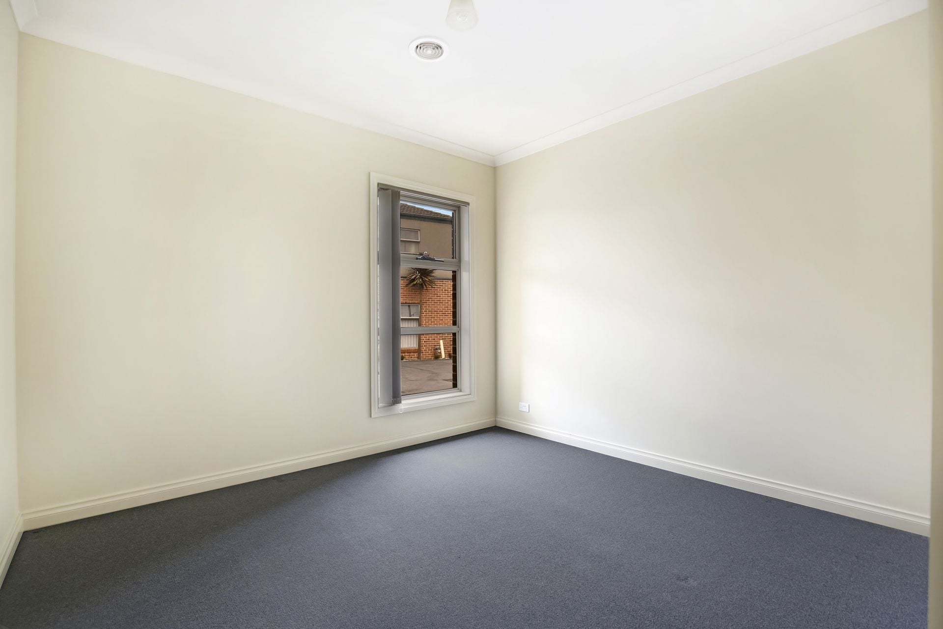 AFFORDABLE MODERN LOW MAINTENANCE LIVING !!!