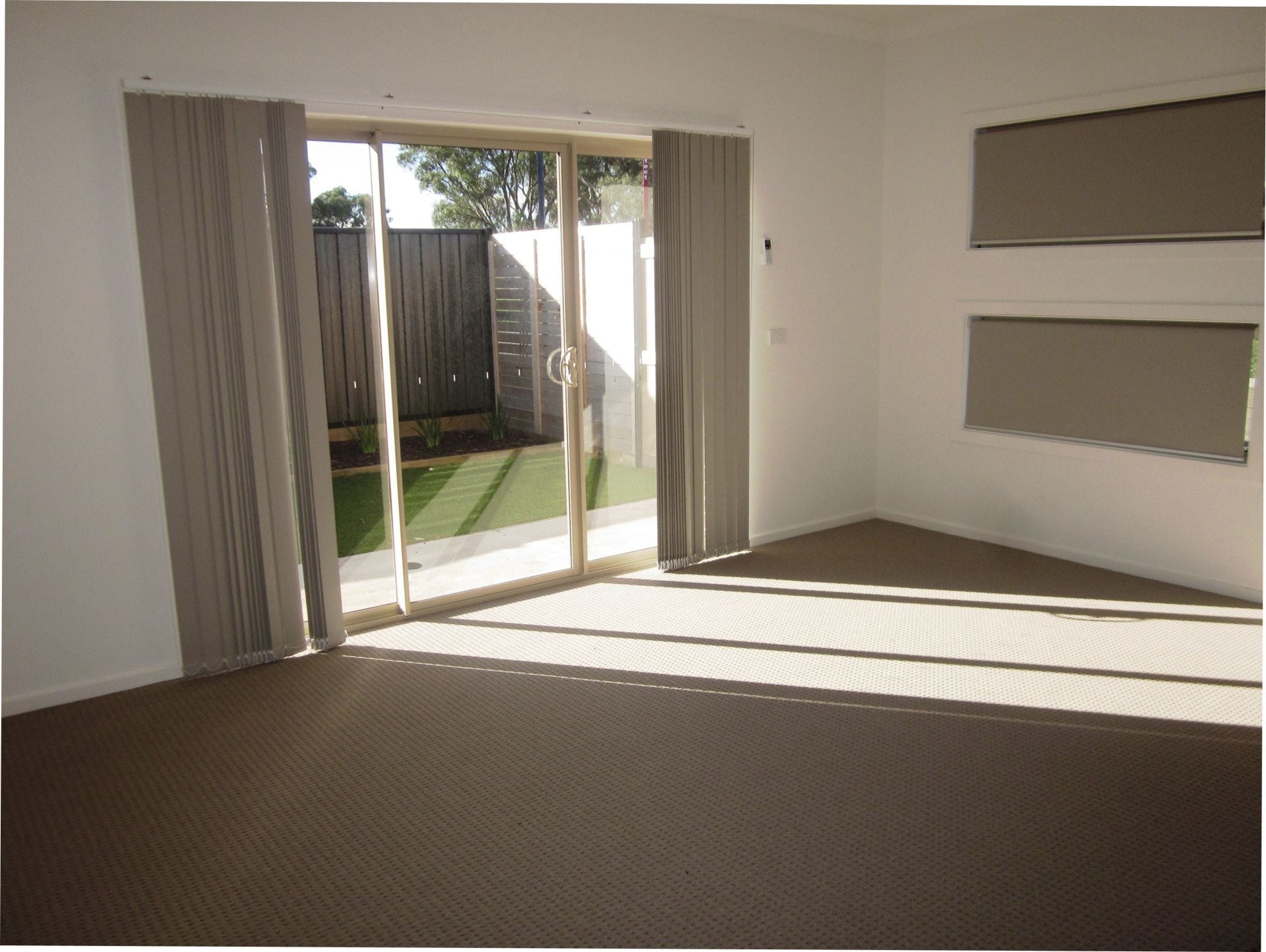 MODERN HOME UNIT IN QUIET LOCATION AND PERFECTLY PRICED