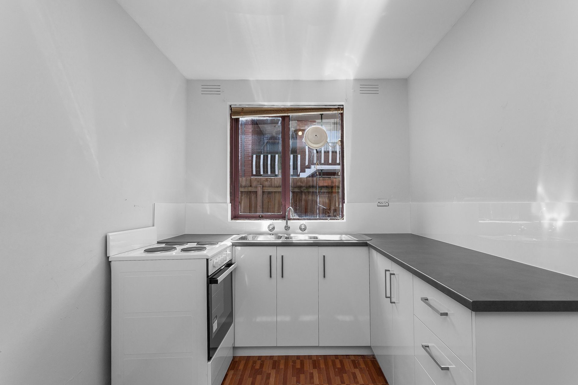 6/28 Eldridge Street, Footscray - Thumbnail 3