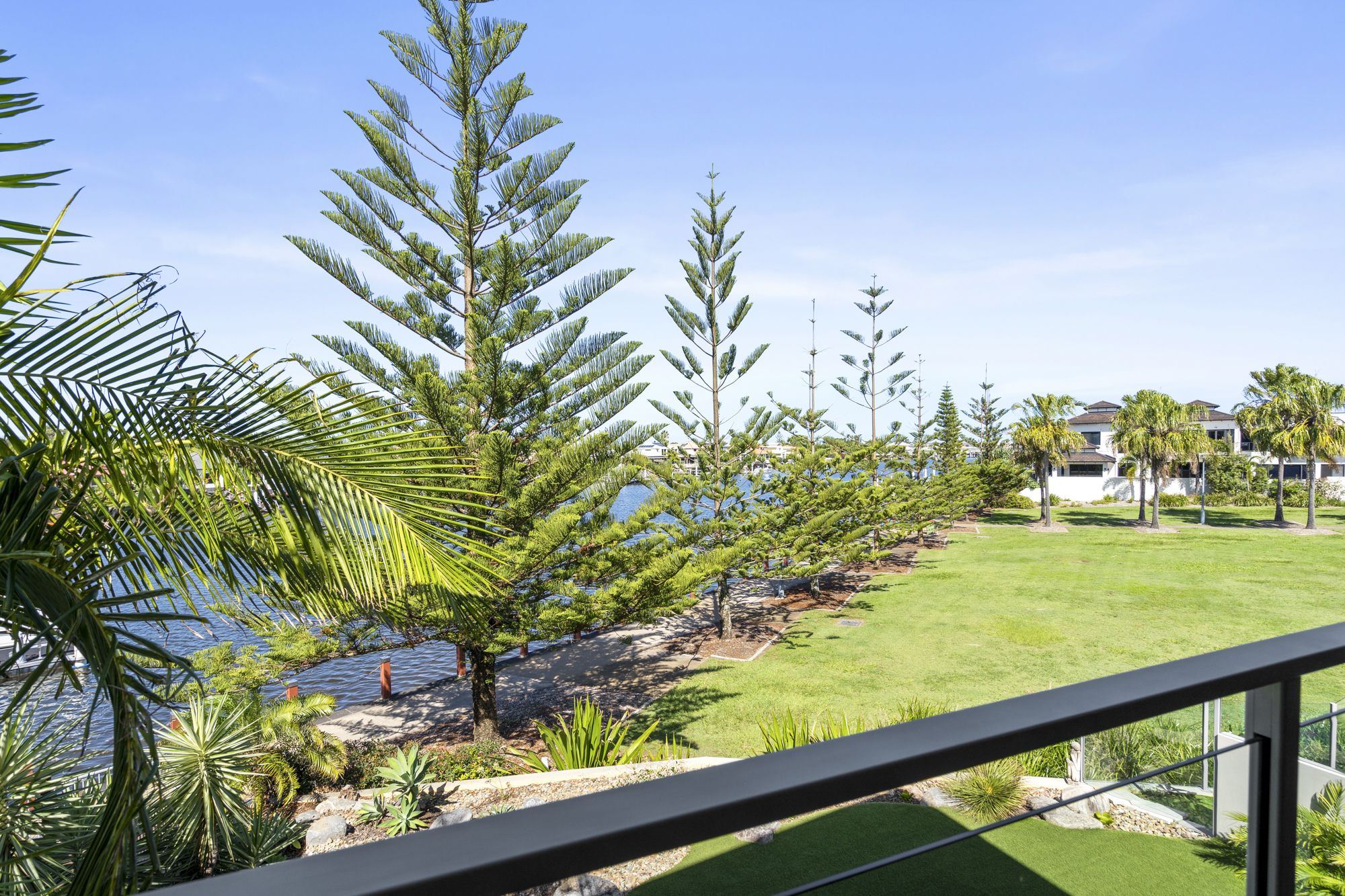 Real Estate For Sale 19 Cocos Court Kawana Island , QLD