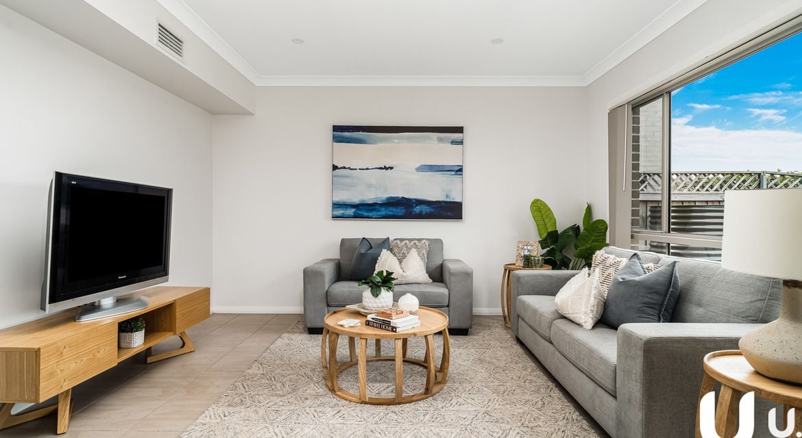 Colebee 16 Aspect Crescent