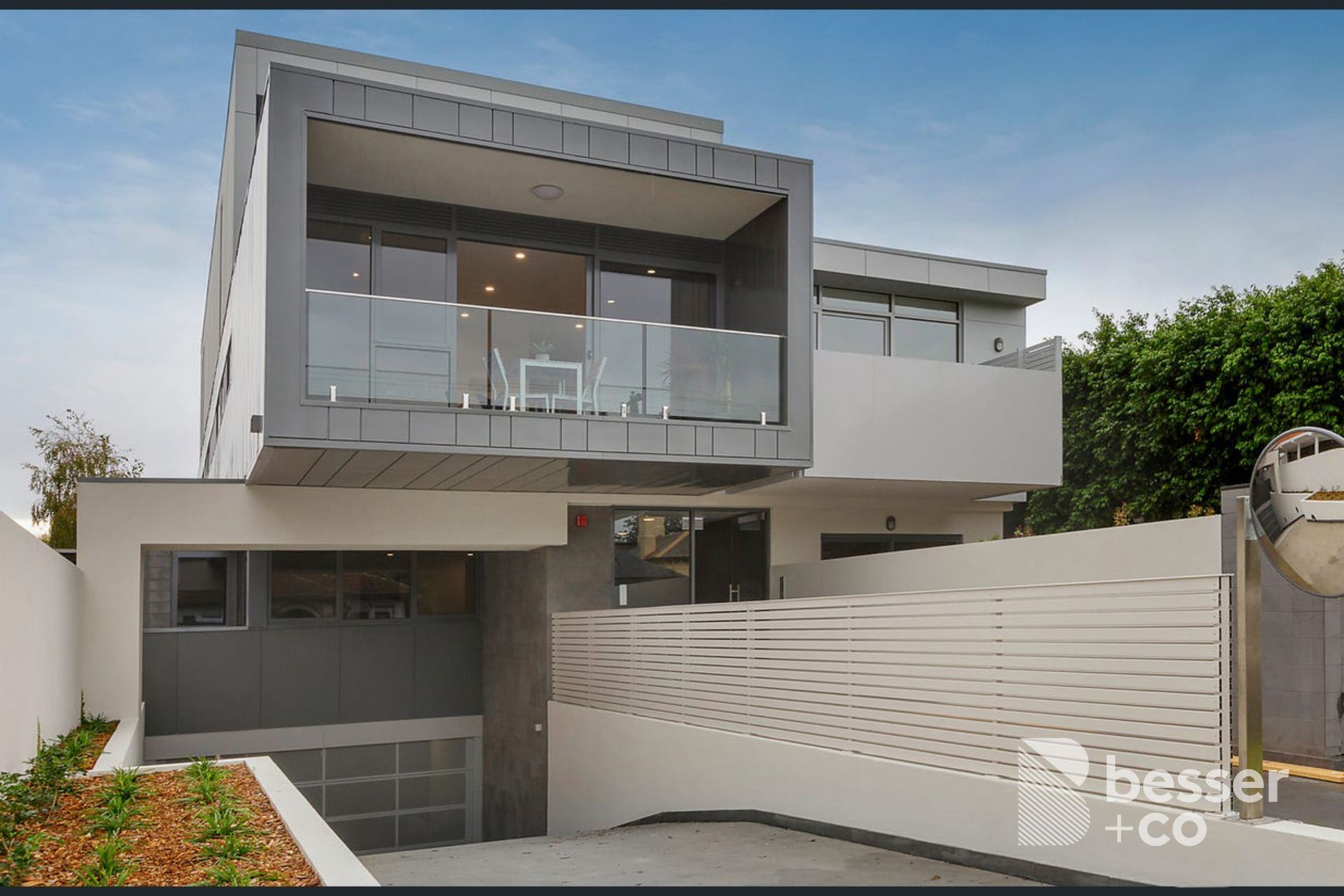 2/688 Inkerman Road, Caulfield North - Thumbnail 2