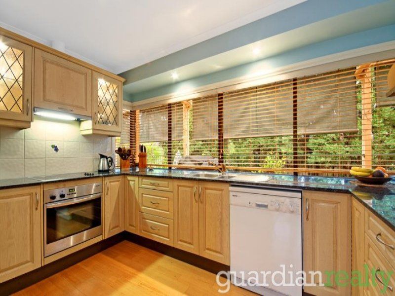 5 Finley Place, Glenhaven - Thumbnail 5