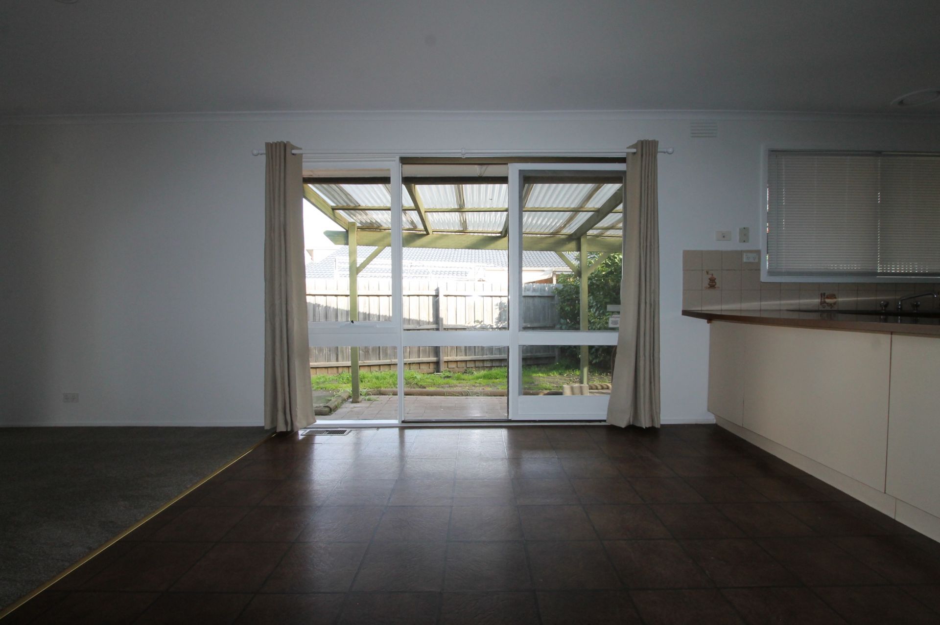 MUST SEE FAMILY HOME!!