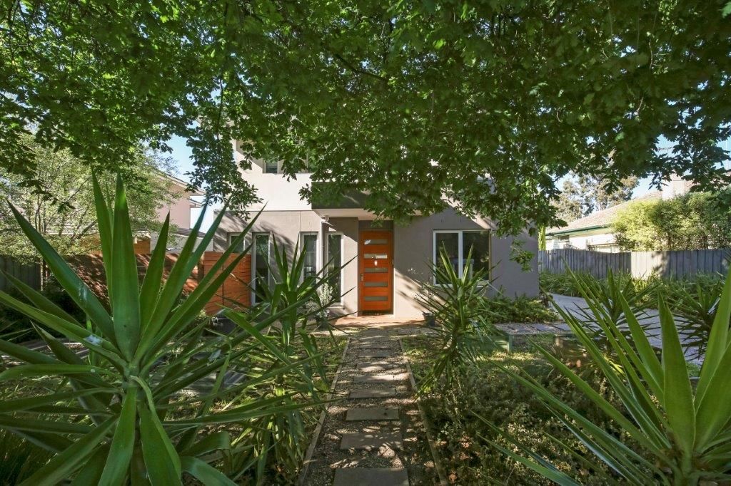 **Stunning & Modern**