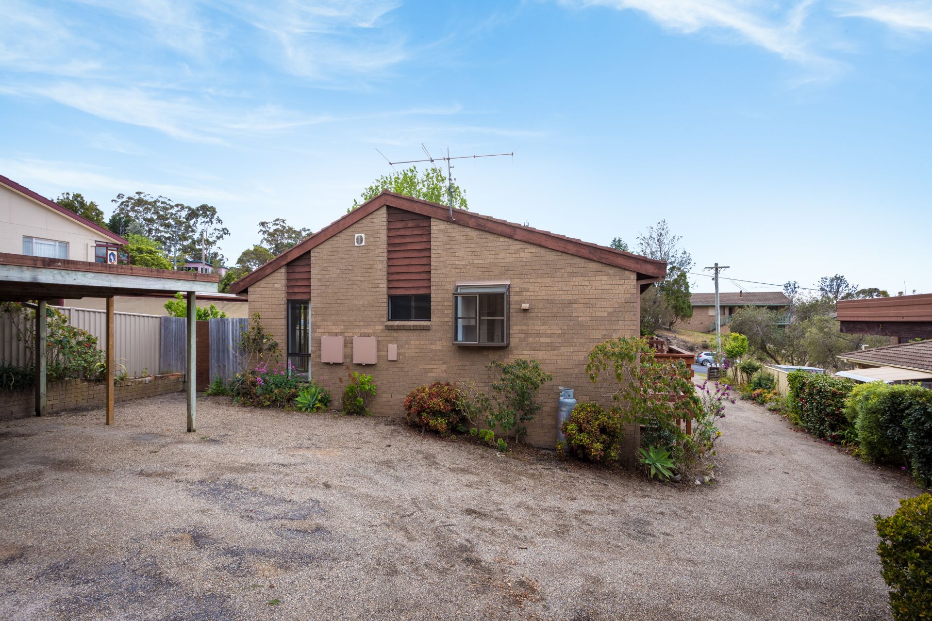 2/16 Merimbola Street, Pambula