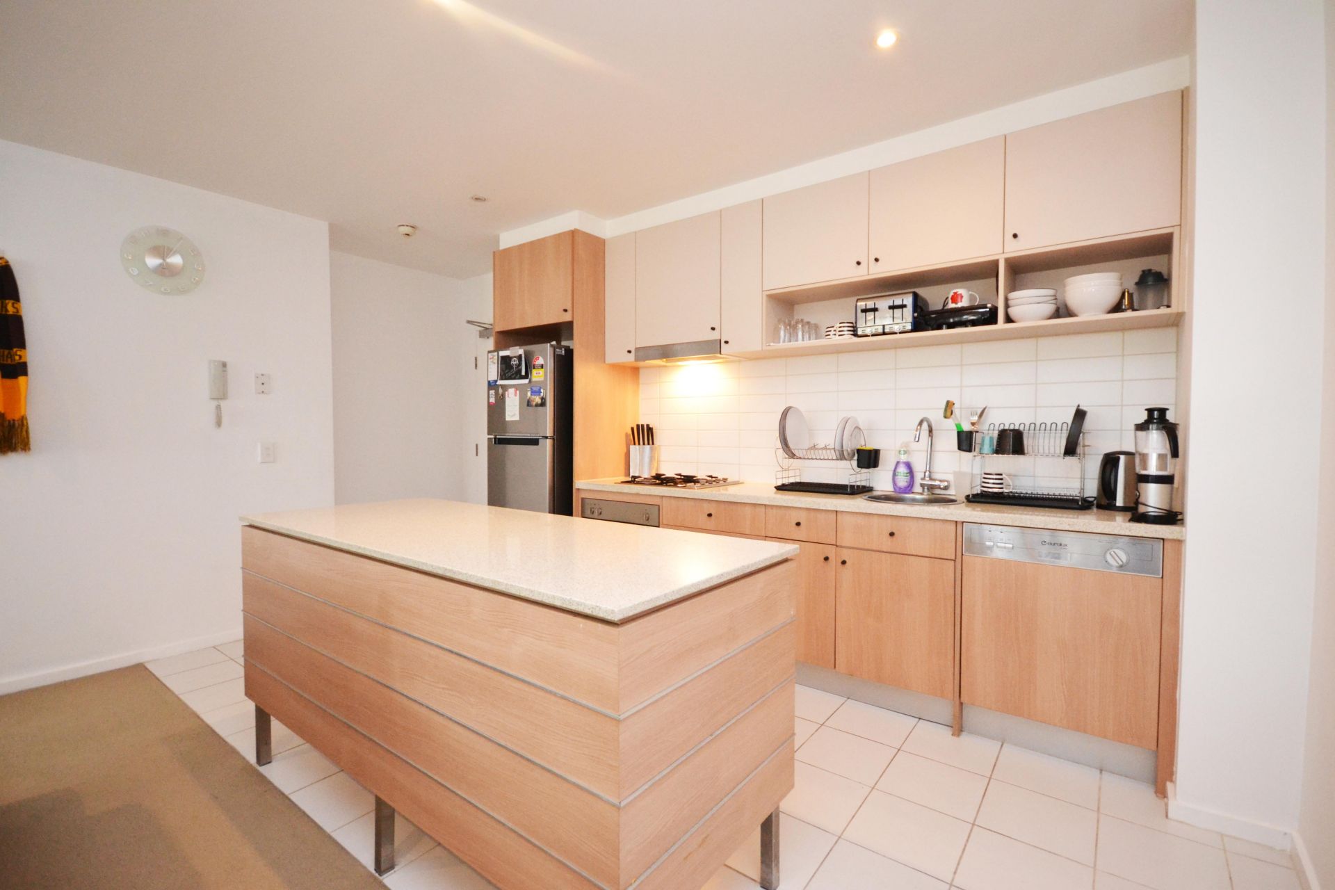 EXCLUSIVE APARTMENT LIVING