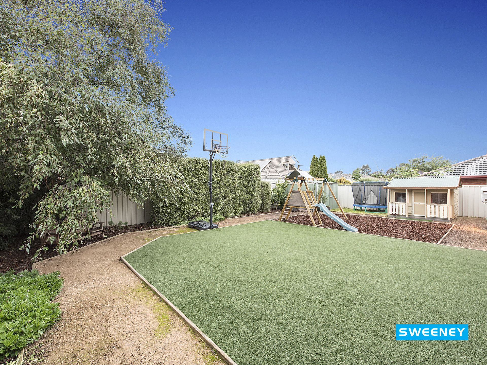 10 Franklin Place, Caroline Springs - Thumbnail 3