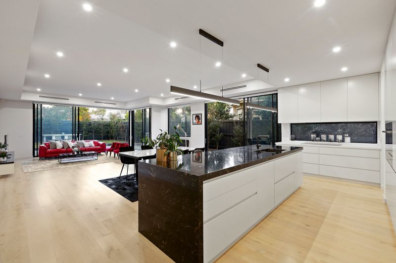 21B Orrong Crescent, Caulfield North - Thumbnail 4