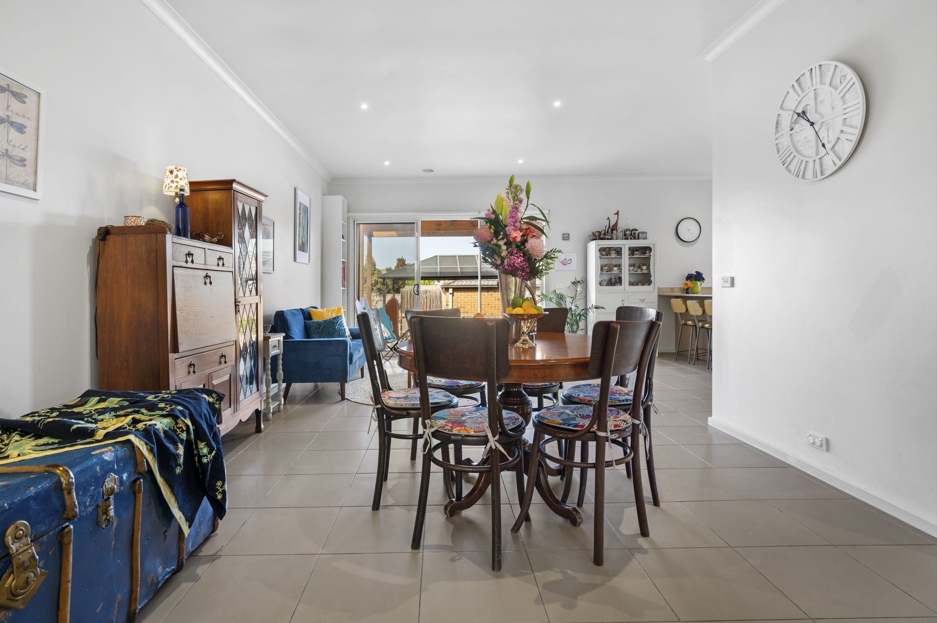 Effortless Modern Living