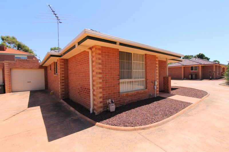 8 San Marco Place, Mill Park