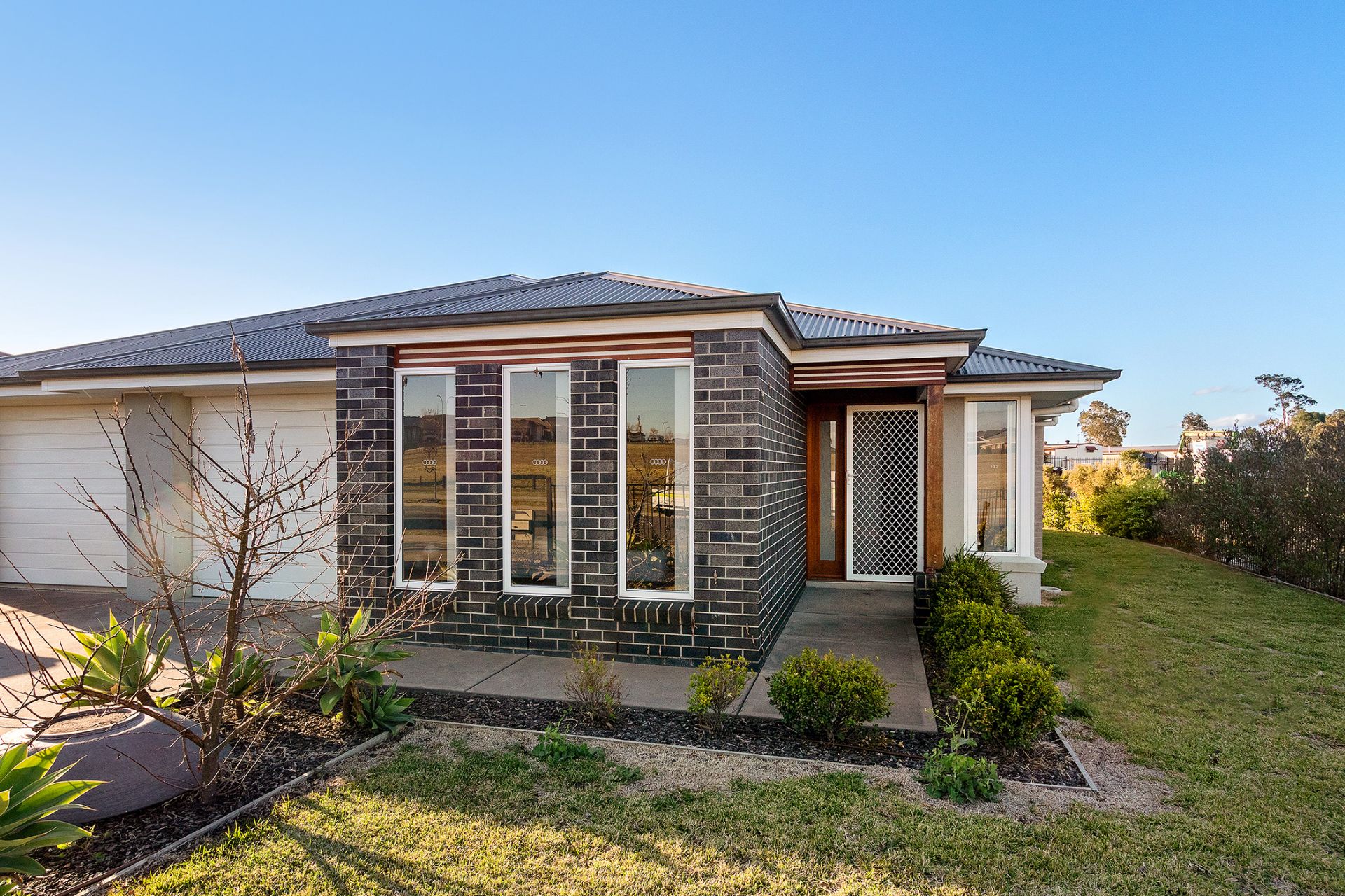 Real Estate For Lease 23A Redwood Drive Gillieston Heights , NSW