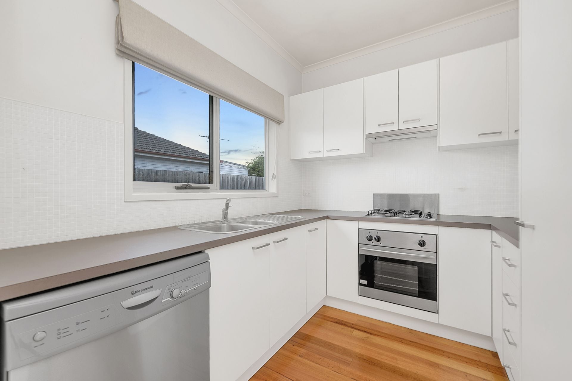 1st Home Buyers/Investors – this has all the right answers …..

Under Offer