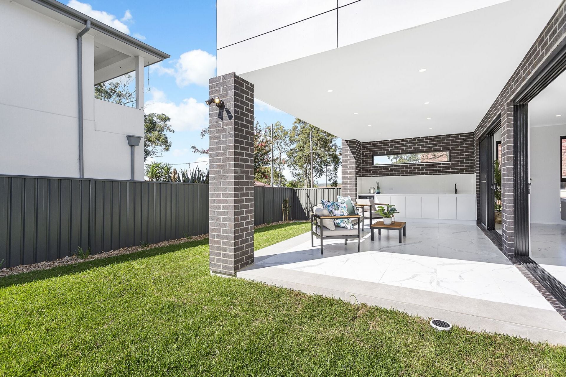 19 Lowana Avenue Kirrawee NSW, Kirrawee - Thumbnail 4