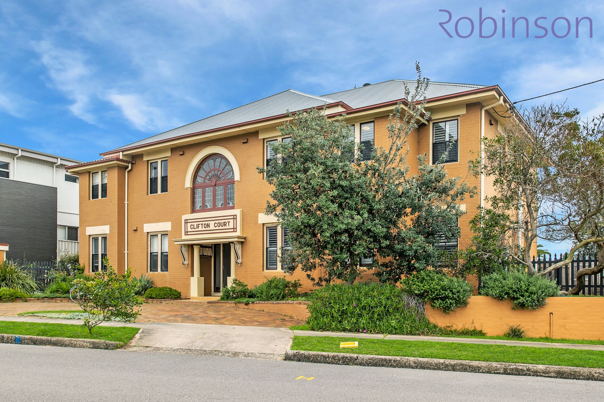 4/15 Livingstone Street, Merewether Robinson Property