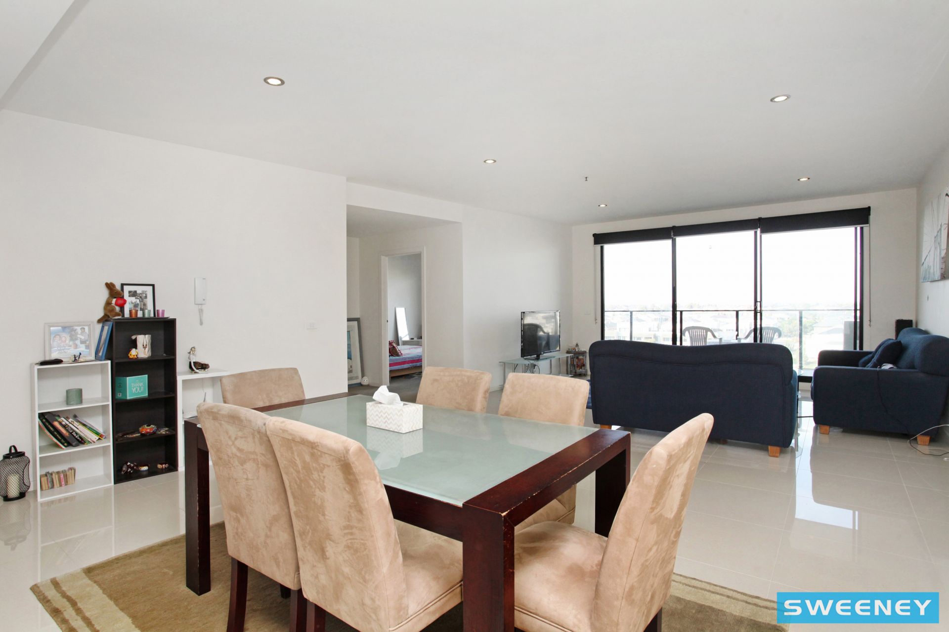 541/73 Lake Street, Caroline Springs - Thumbnail 6