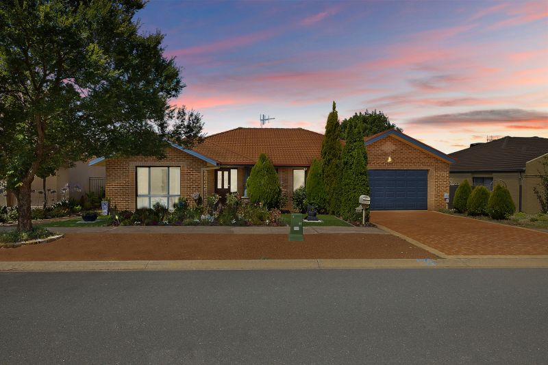 Real Estate For Sale 44 Bizant Street Amaroo , ACT