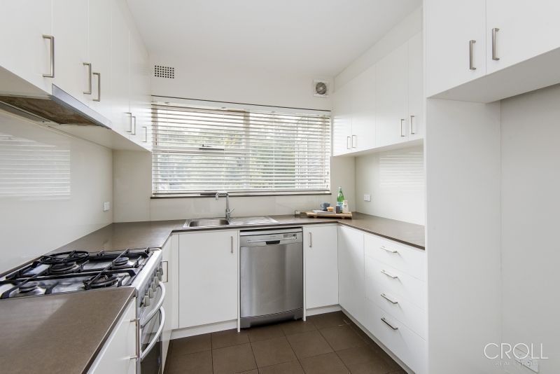 1/1 Bennett Street NEUTRAL BAY NSW, Bay - Thumbnail 2