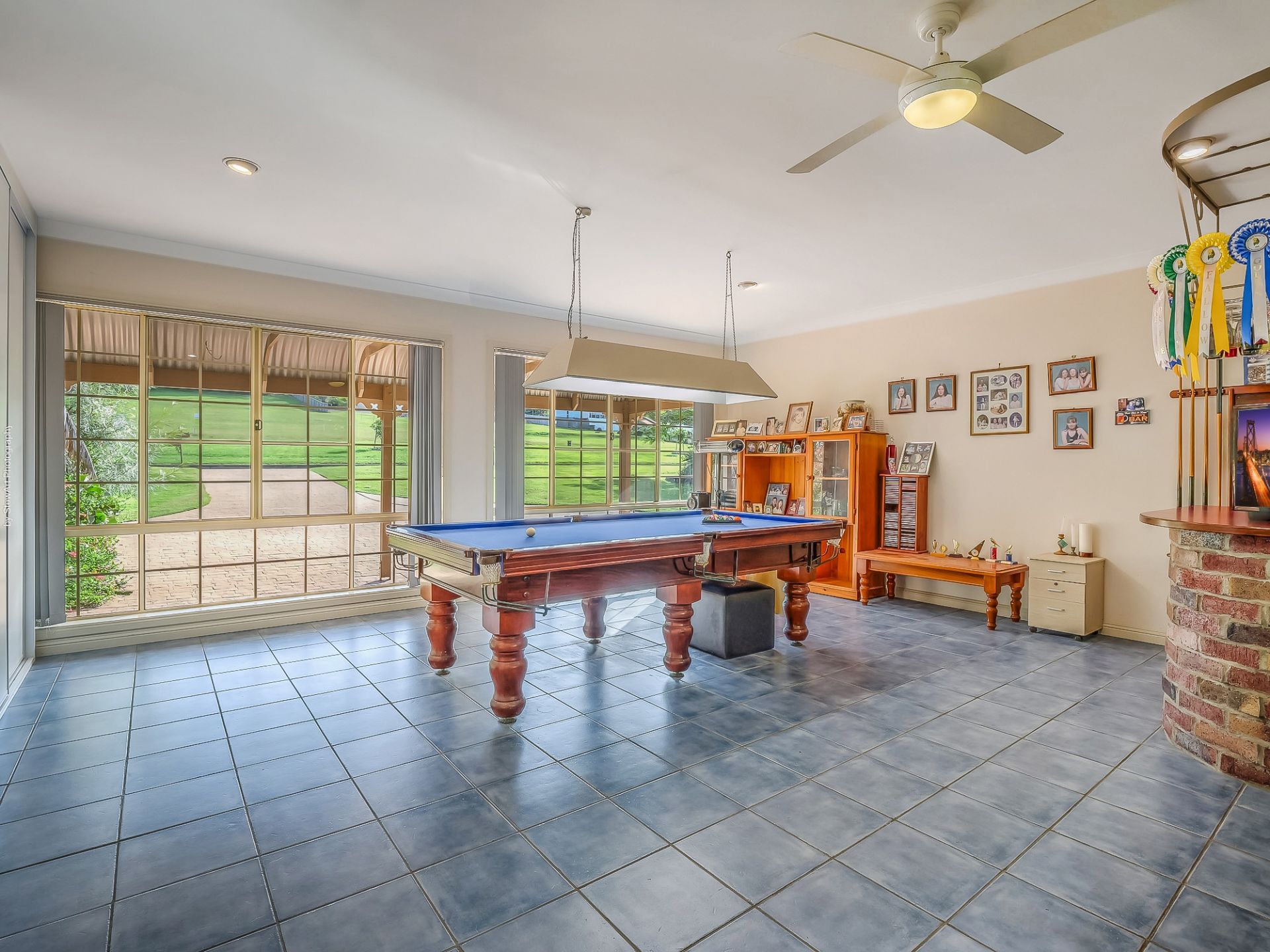 27 Cove Boulevard, RIVER HEADS Mitchells Realty