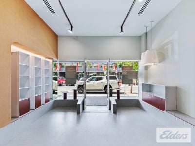 PRIME REFURBISHED RETAIL IN PREMIER BRISBANE RETAIL DISTRICT!