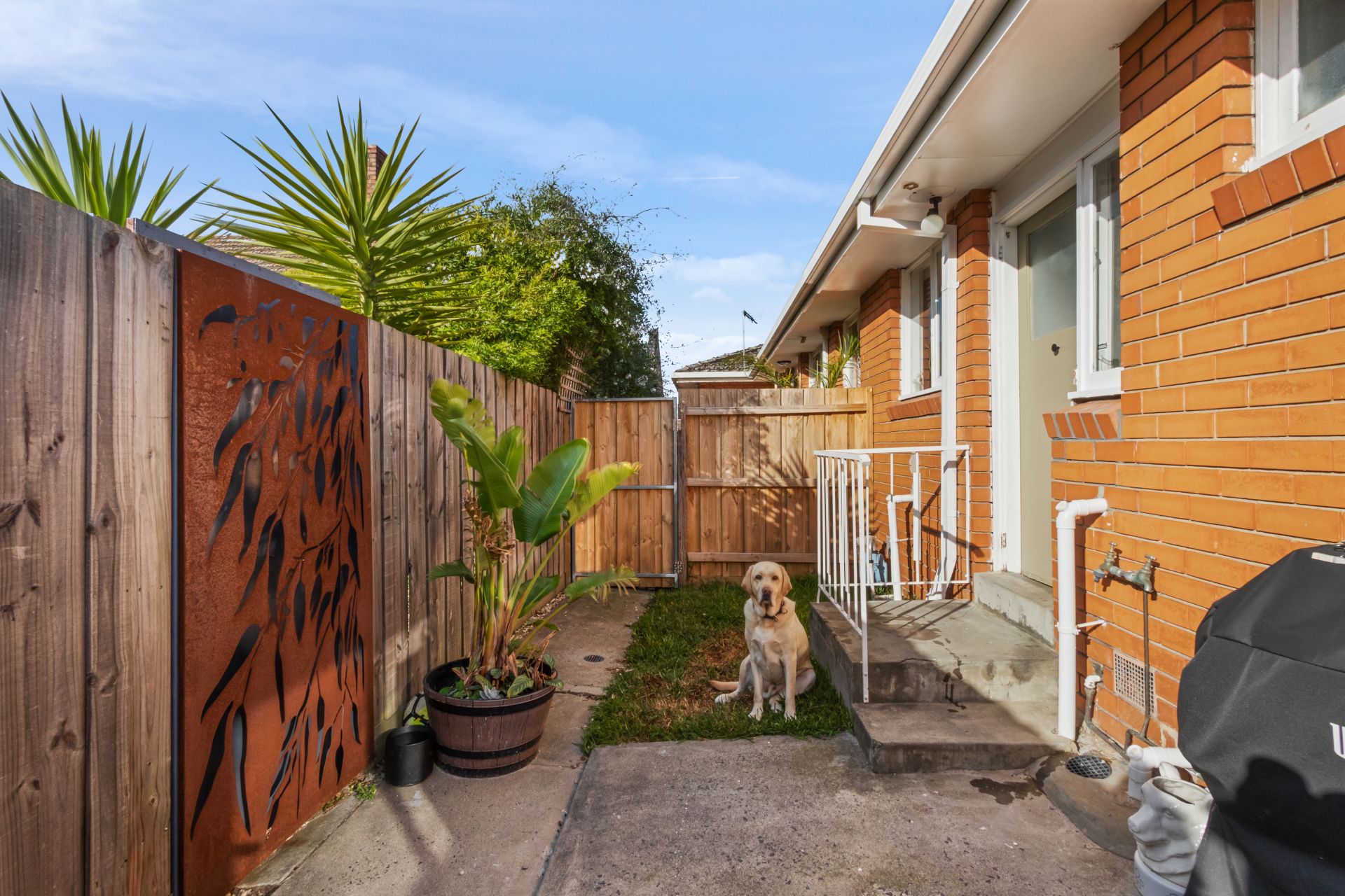 Fully renovated and in an unbeatable location