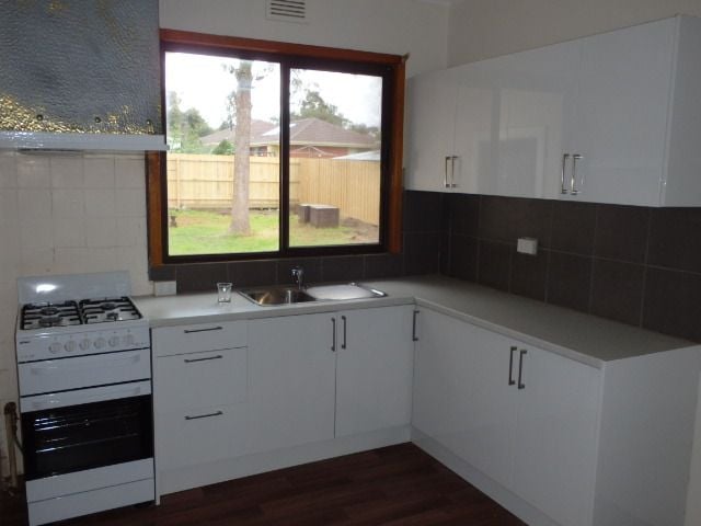 Cosy home in great location!