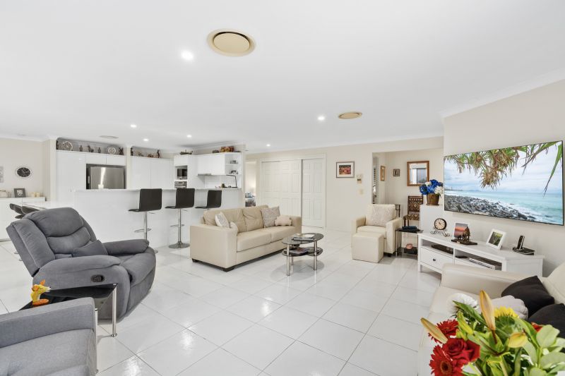 3 Greenwood Court, Helensvale - Thumbnail 4