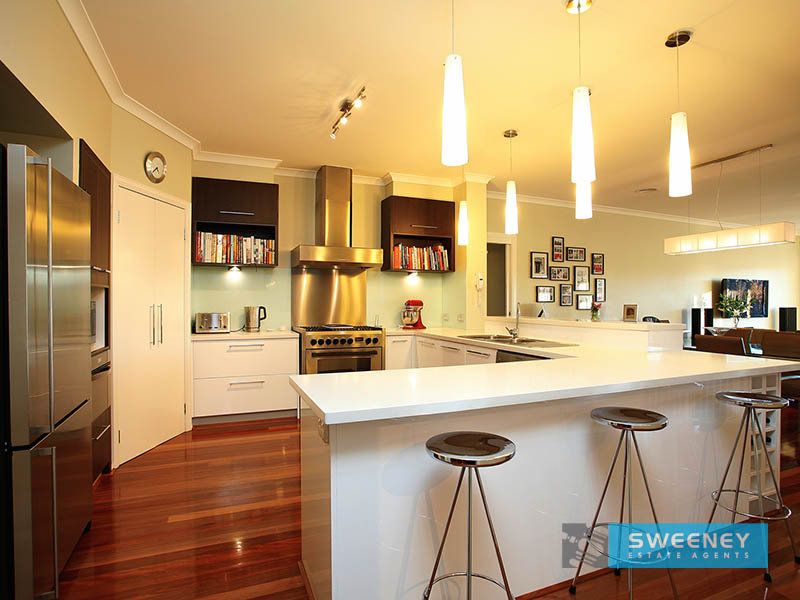 7 McCubbin Court, Point Cook - Thumbnail 4