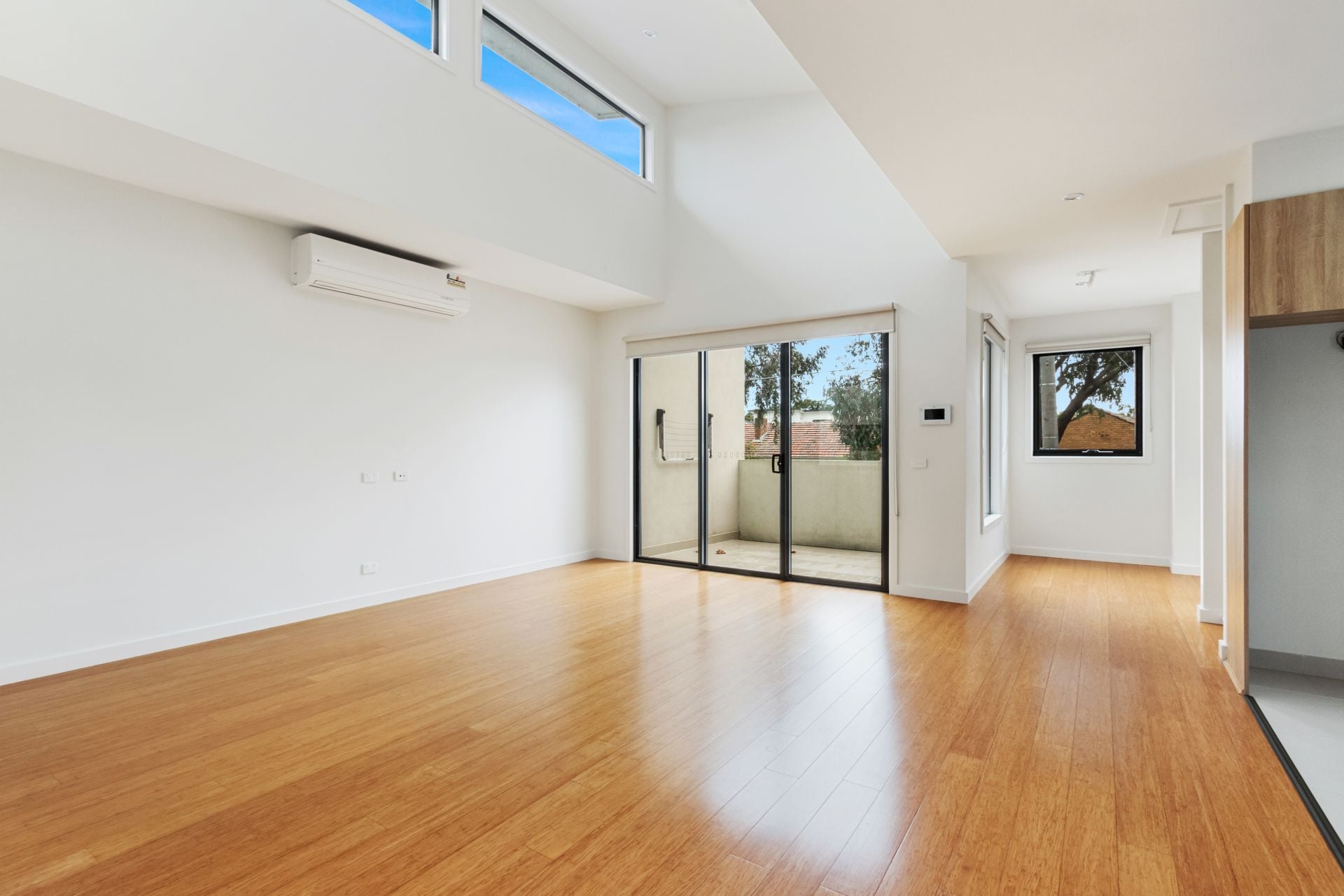 SPACIOUS AND LIGHT FILLED