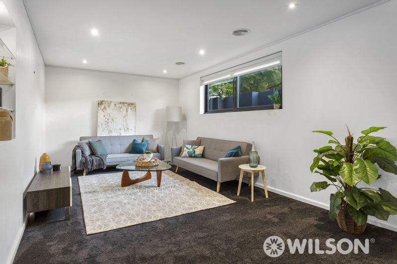 1A Furneaux Grove, St Kilda East