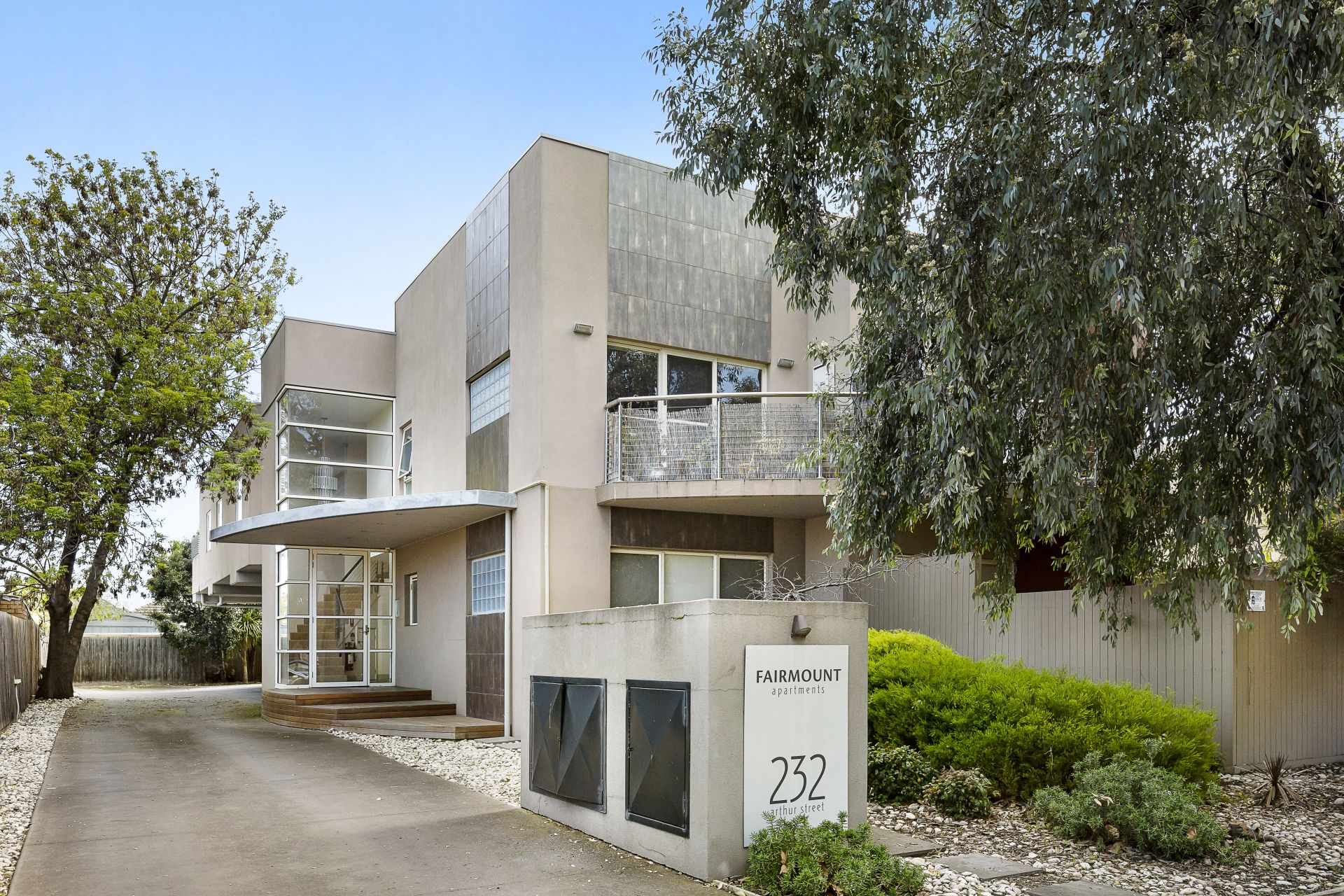 Renovated, Oversized & Entertainers Balcony