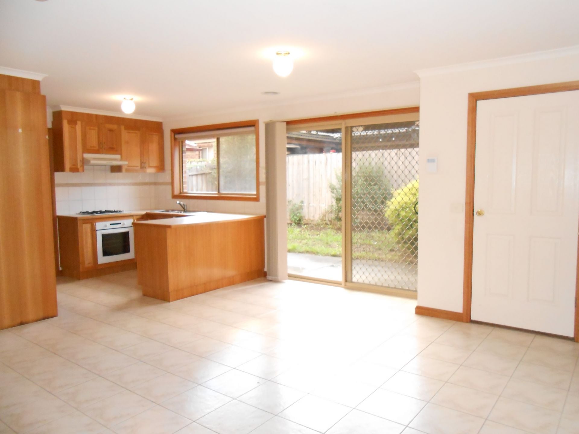 SIMPLY STUNNING FOUR BEDROOM HOME   *Insp Thu 21st Nov @ 5:00pm*