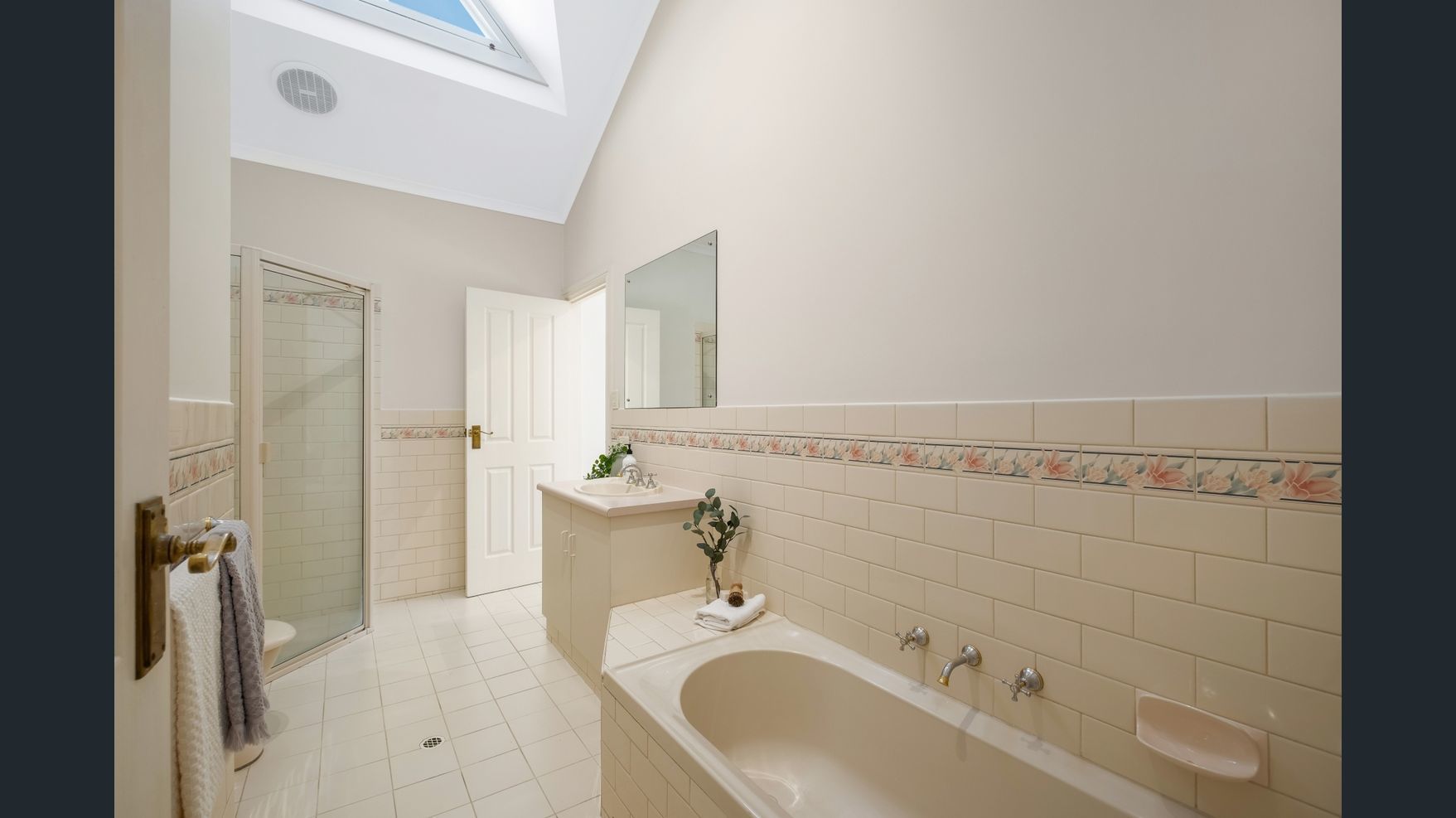 4 Bath Street Eastwood 5063