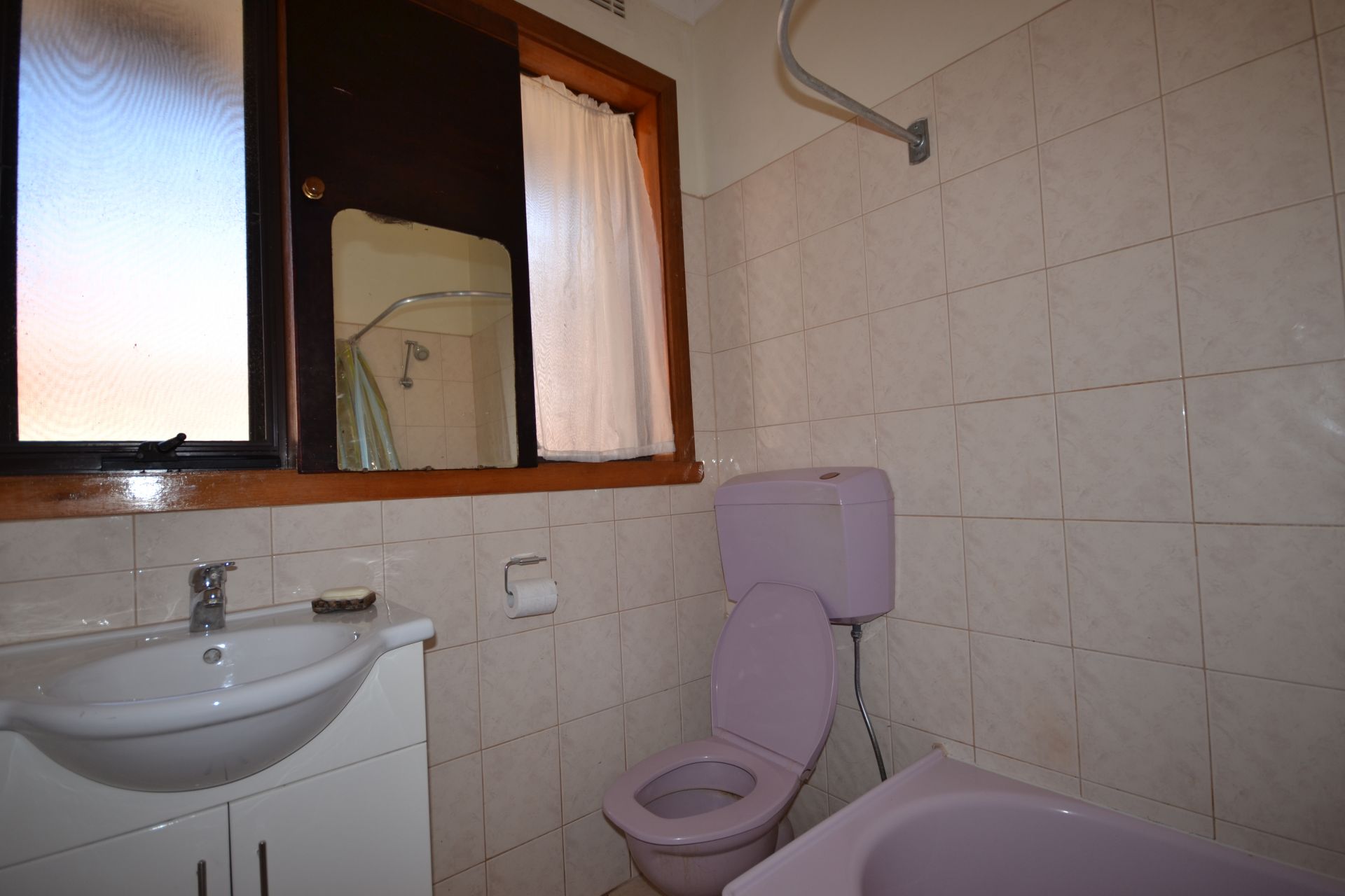 GOOD VALUE HOUSE