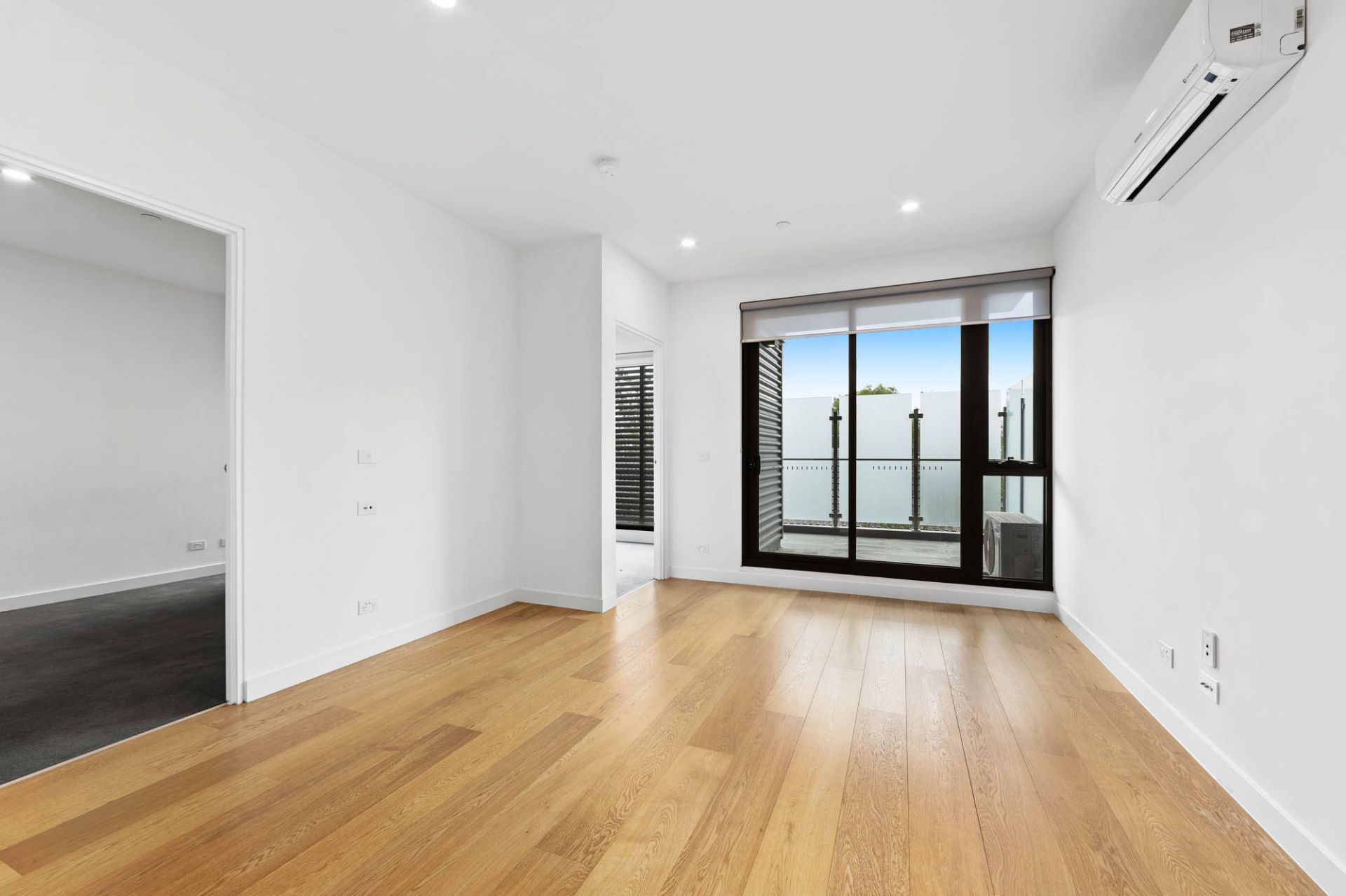 212/483 Glenhuntly Road, Elsternwick - Thumbnail 4