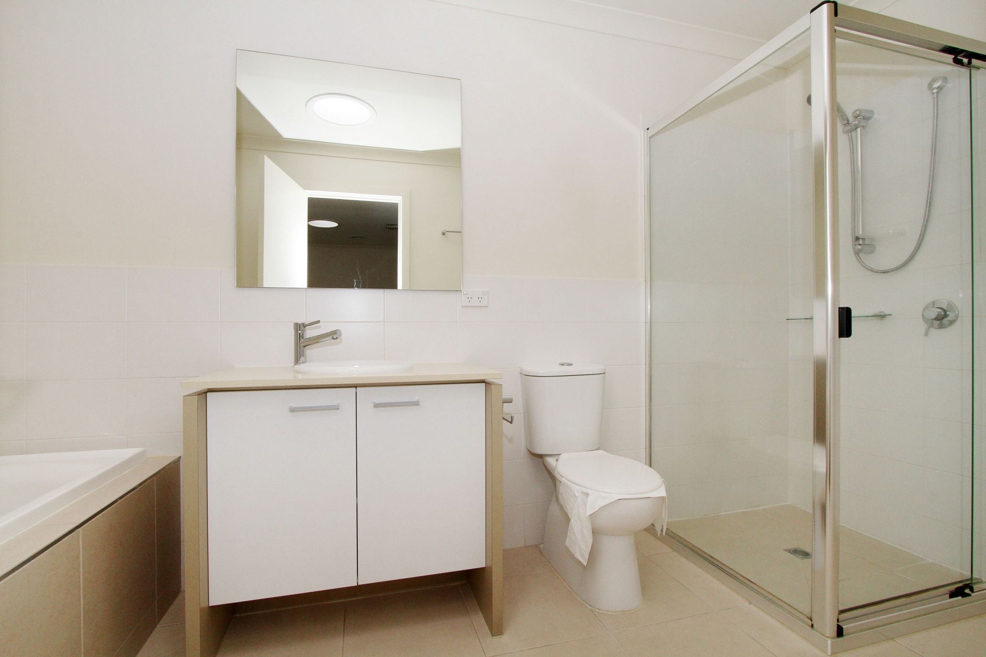 Lovely 3 Bedroom Townhouse
