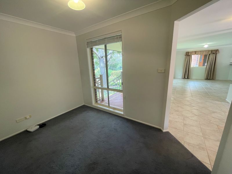 76 Roberts Parade, Hawkesbury Heights Chapman Real Estate