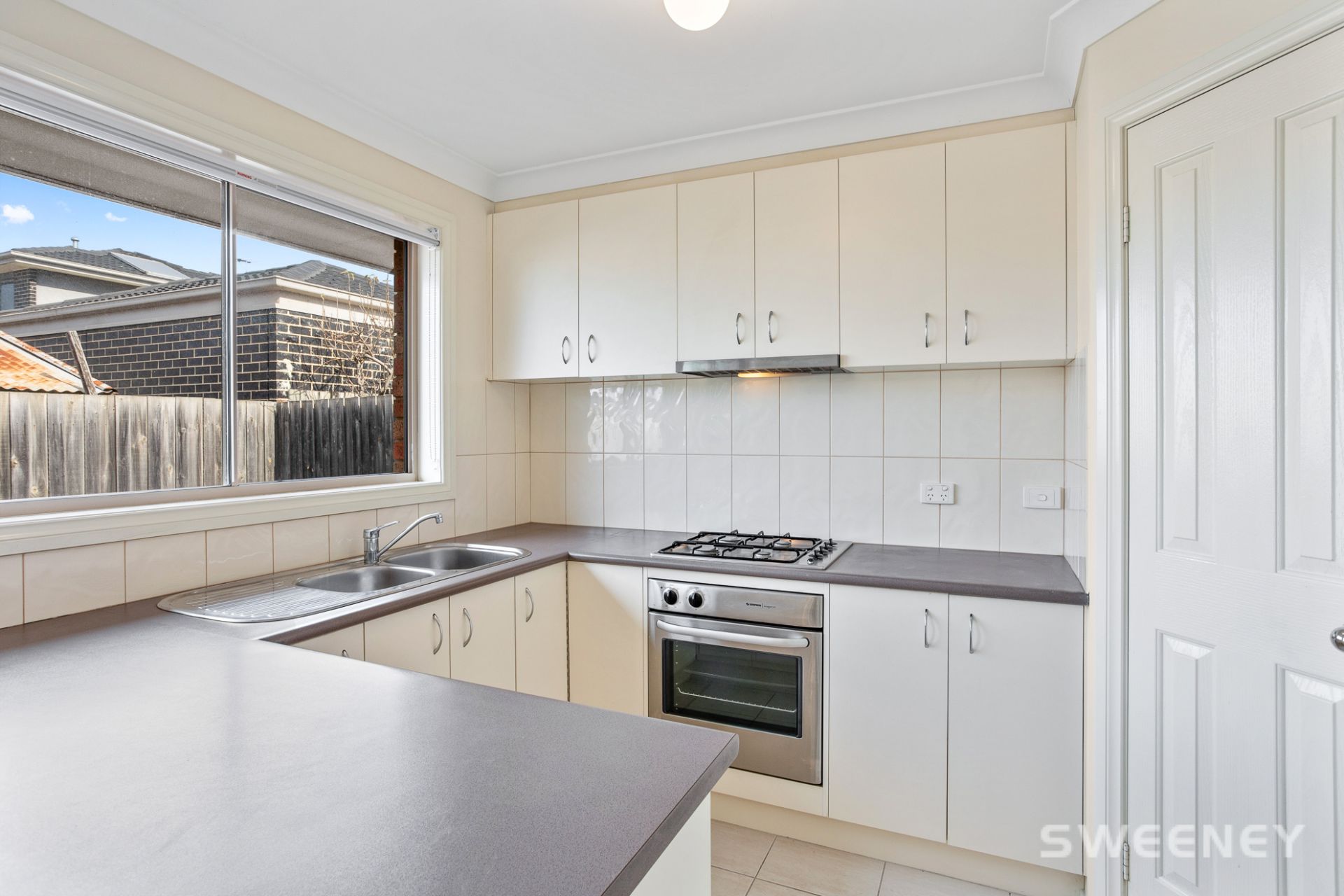 2/67 Marigold Avenue, Altona North - Thumbnail 3