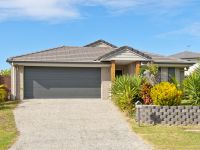 8 KANIMBLA STREET, Holmview