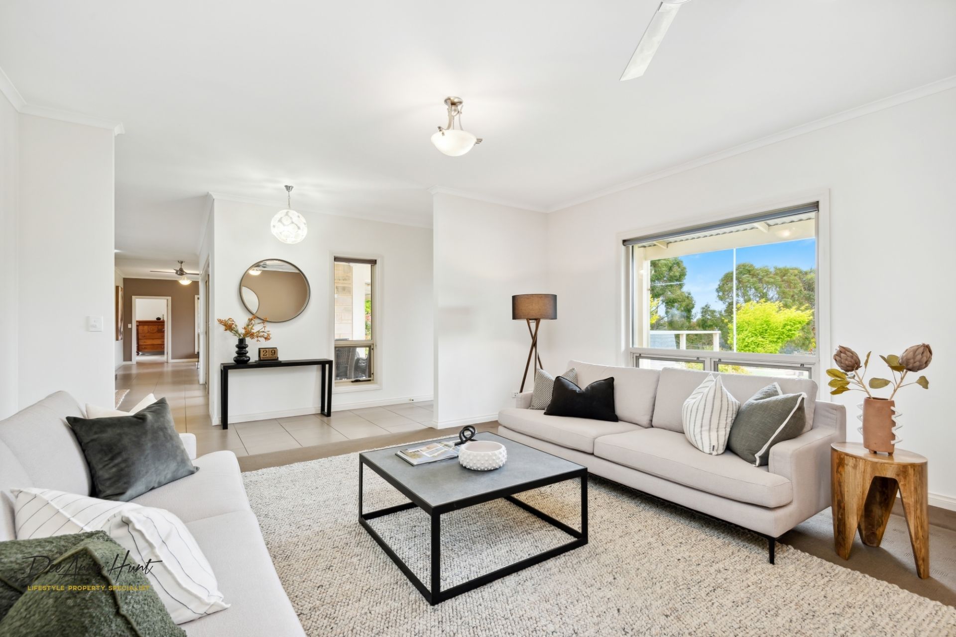 39 Hammersmith Drive, Meadows Williams Real Estate