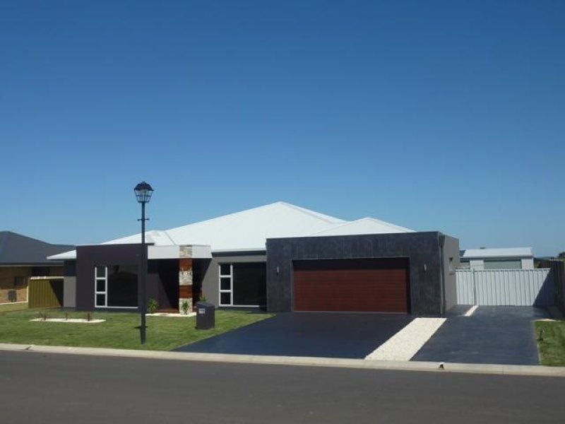 13 Hilltop Avenue Mount Gambier SA, Mount Gambier - Thumbnail 3
