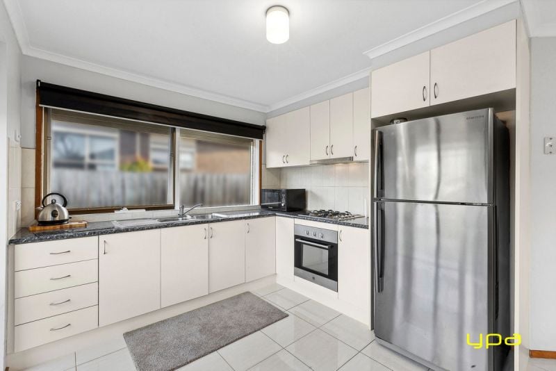 6 Averne Street Cranbourne VIC, Cranbourne - Thumbnail 2