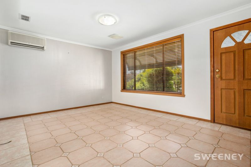 52 Featherby Way, Altona Meadows - Thumbnail 8
