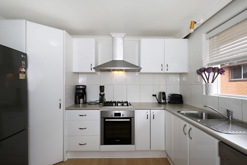 8/14 Kemp Street, Thornbury