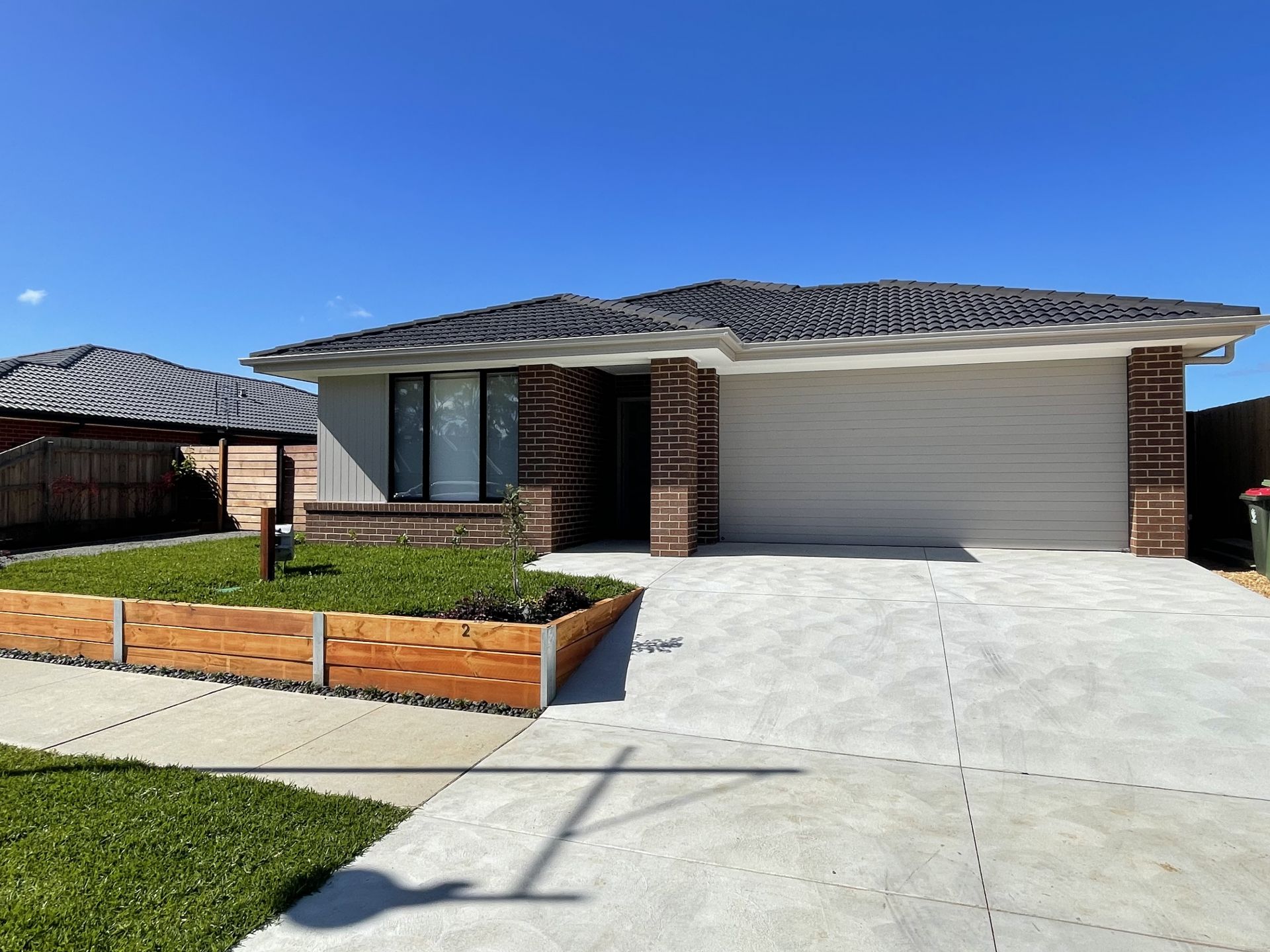 28 Houghton Crescent, Eagle Point VIC