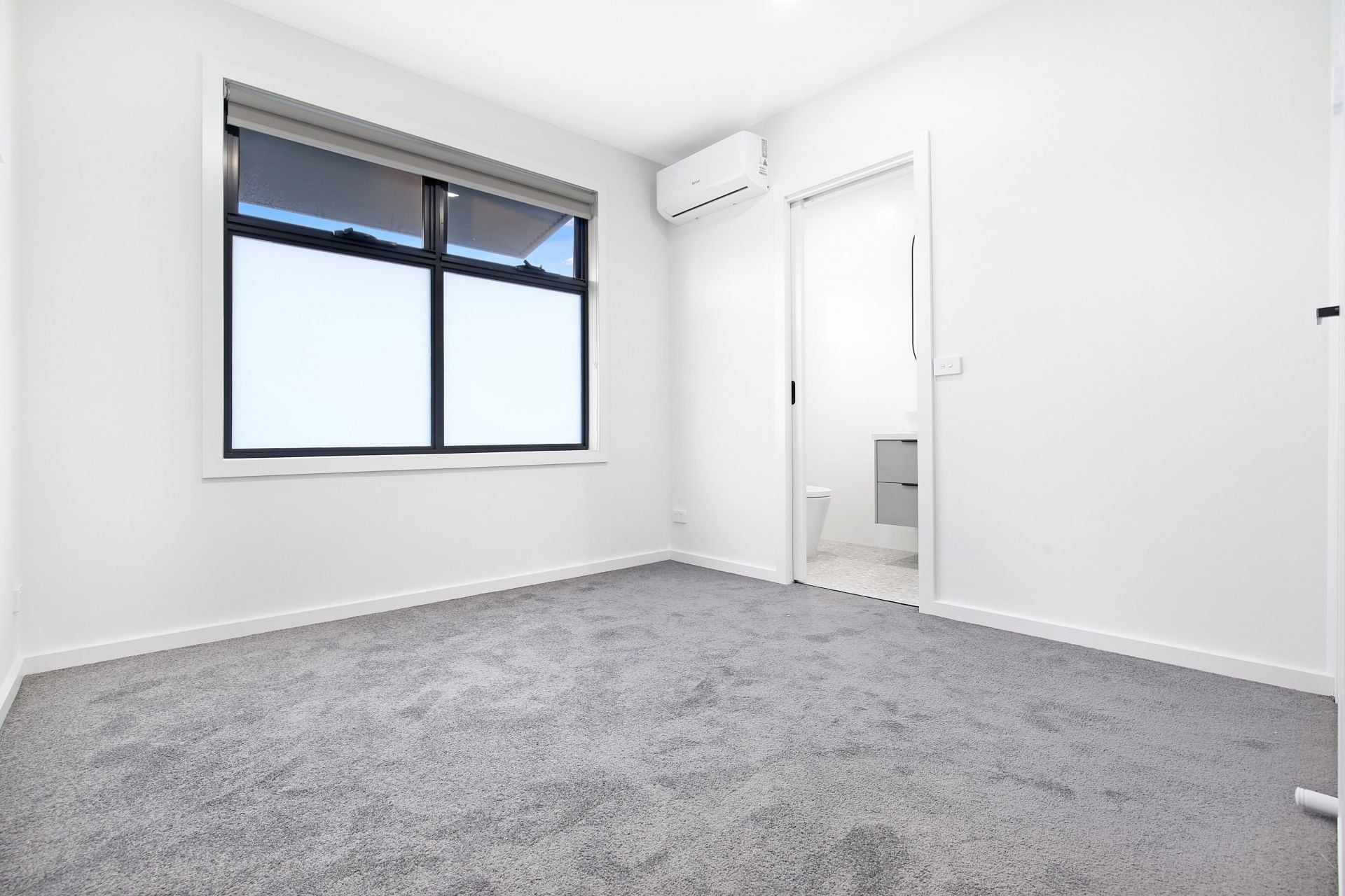 New - Modern Two Bedroom  Townhouse