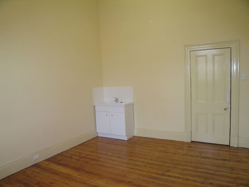 99 Gordon Street, Footscray - Thumbnail 7