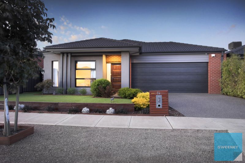14 Moore Drive, Fraser Rise - Thumbnail 2