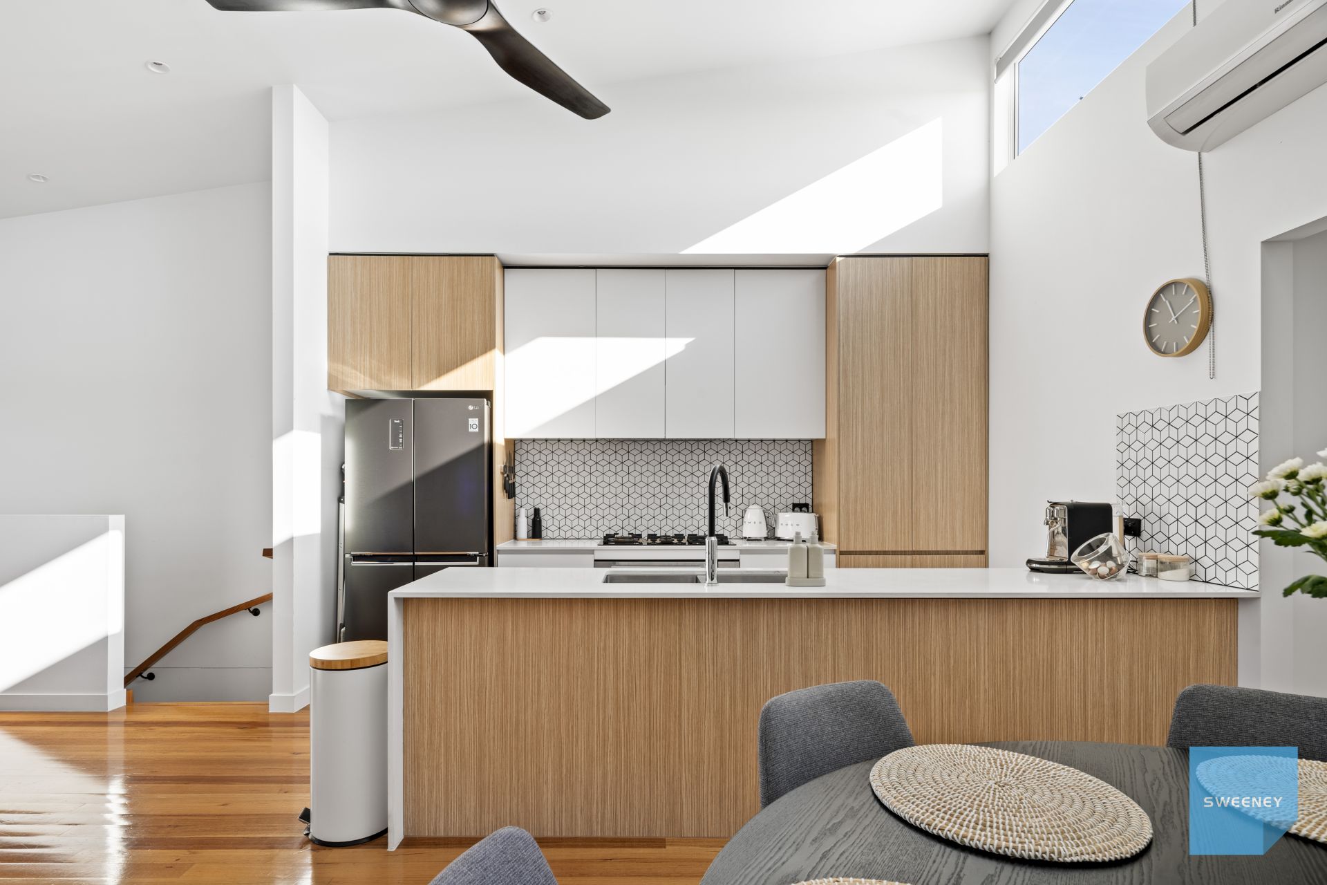 21 Lockwood Court, Fraser Rise - Thumbnail 4